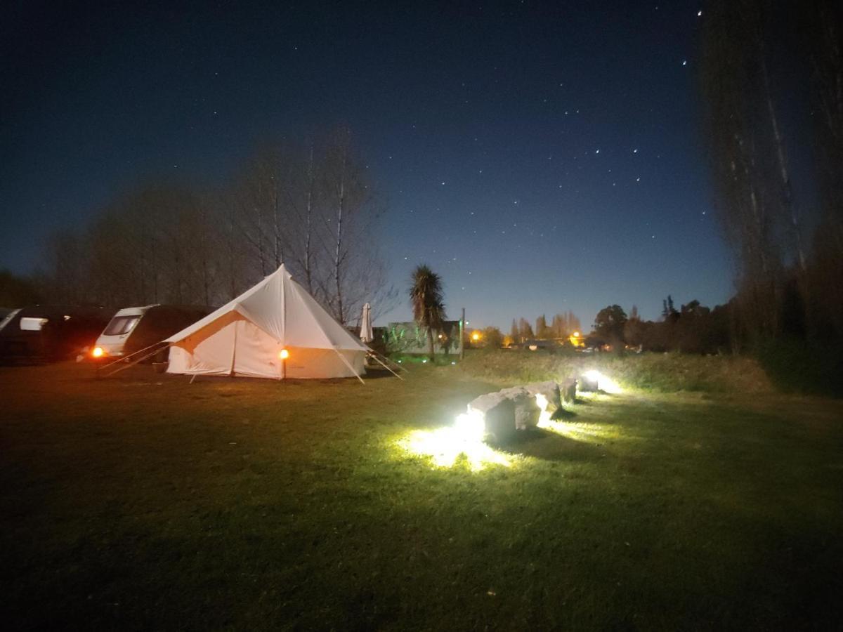 Waiau Motor Camp & Cabins Экстерьер фото