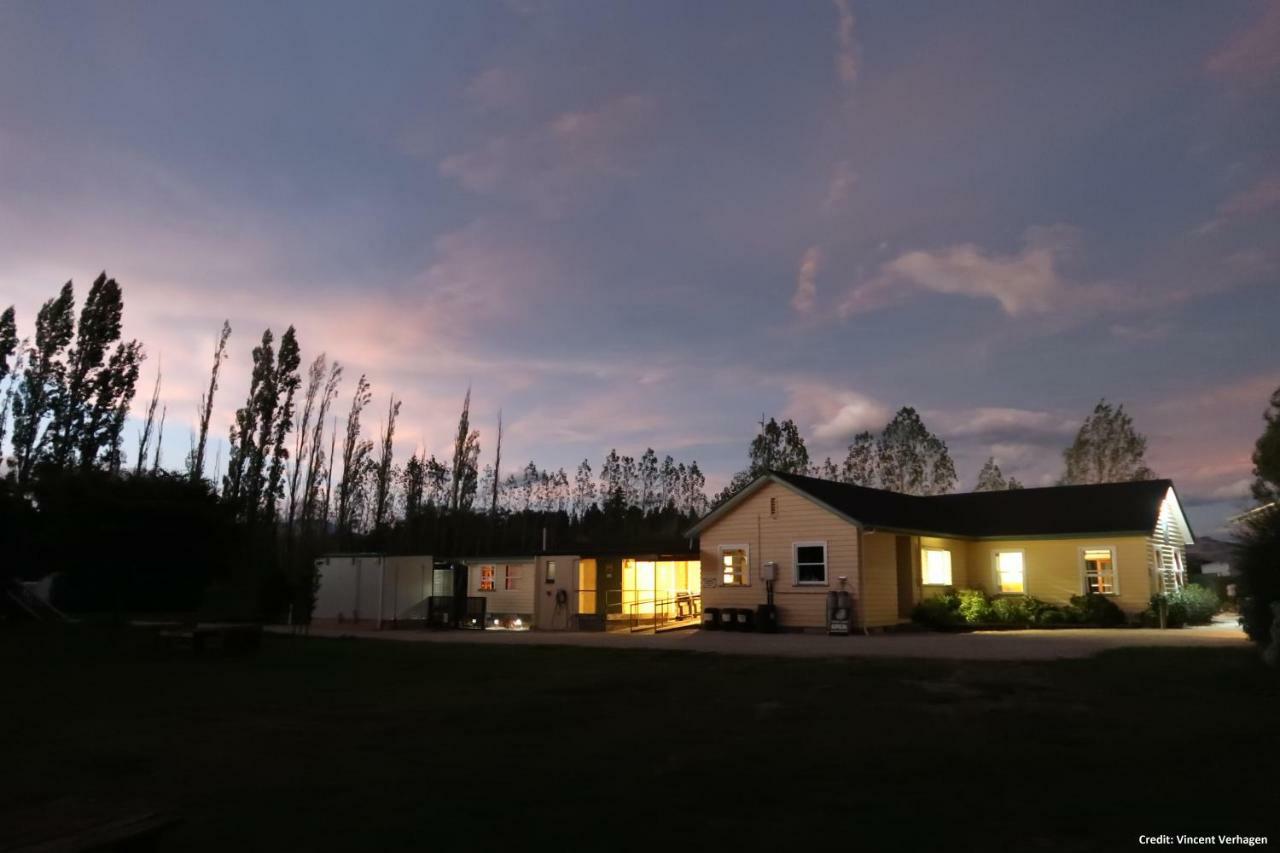Waiau Motor Camp & Cabins Экстерьер фото